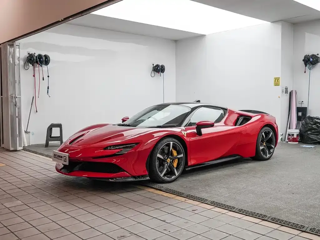 Ferrari SF90