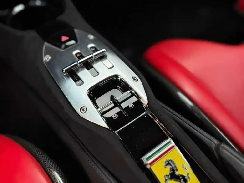 Ferrari SF90 2022 из CN, фото 3