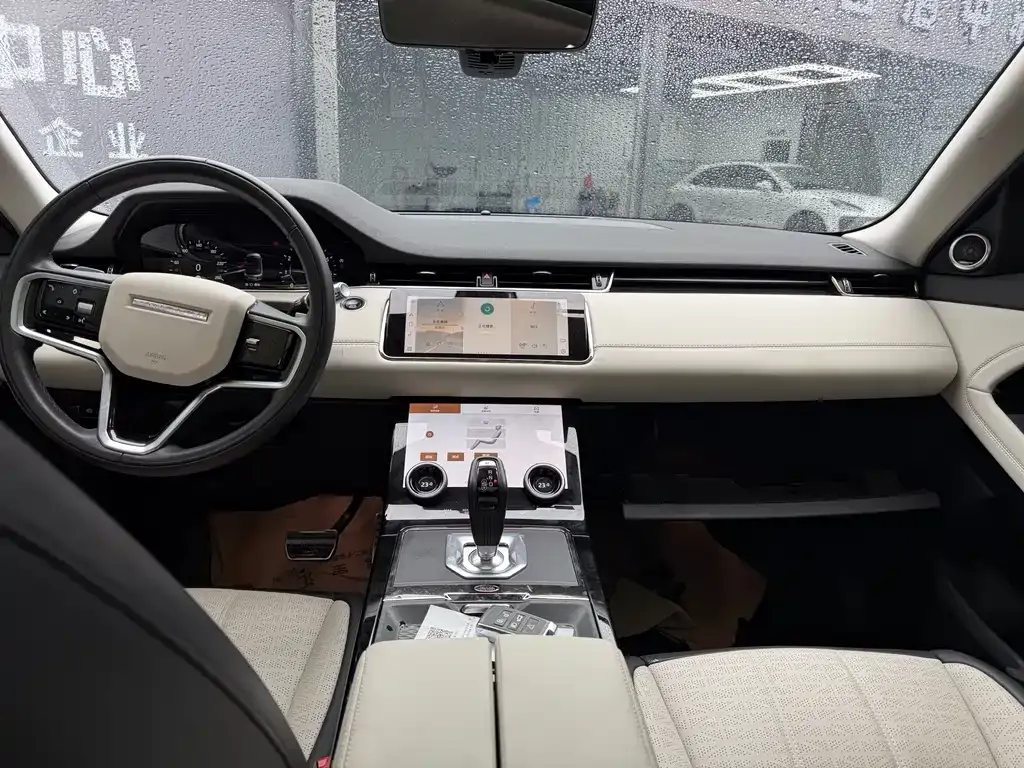 Land Rover Evoque — фото 2