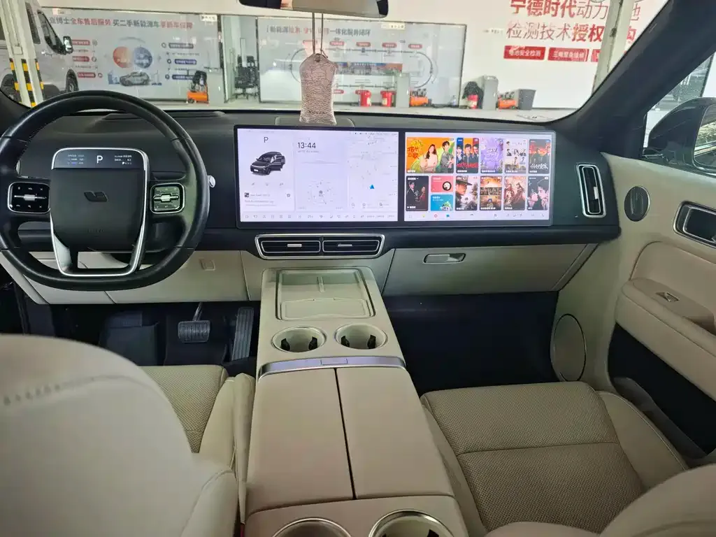 Li Auto L8 2024 из CN, фото 7