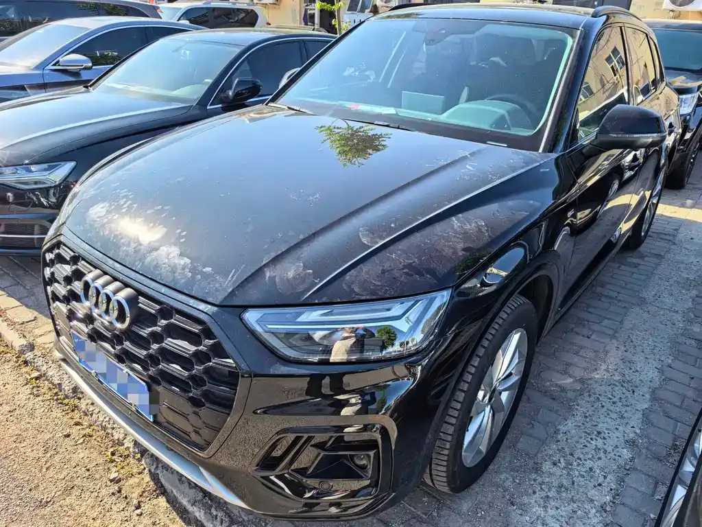 Audi Q5L 2022 из CN, фото 1