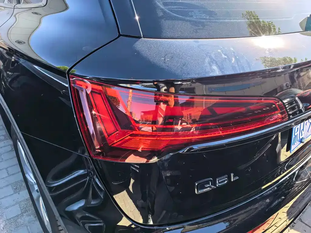 Audi Q5L 2022 из CN, фото 10