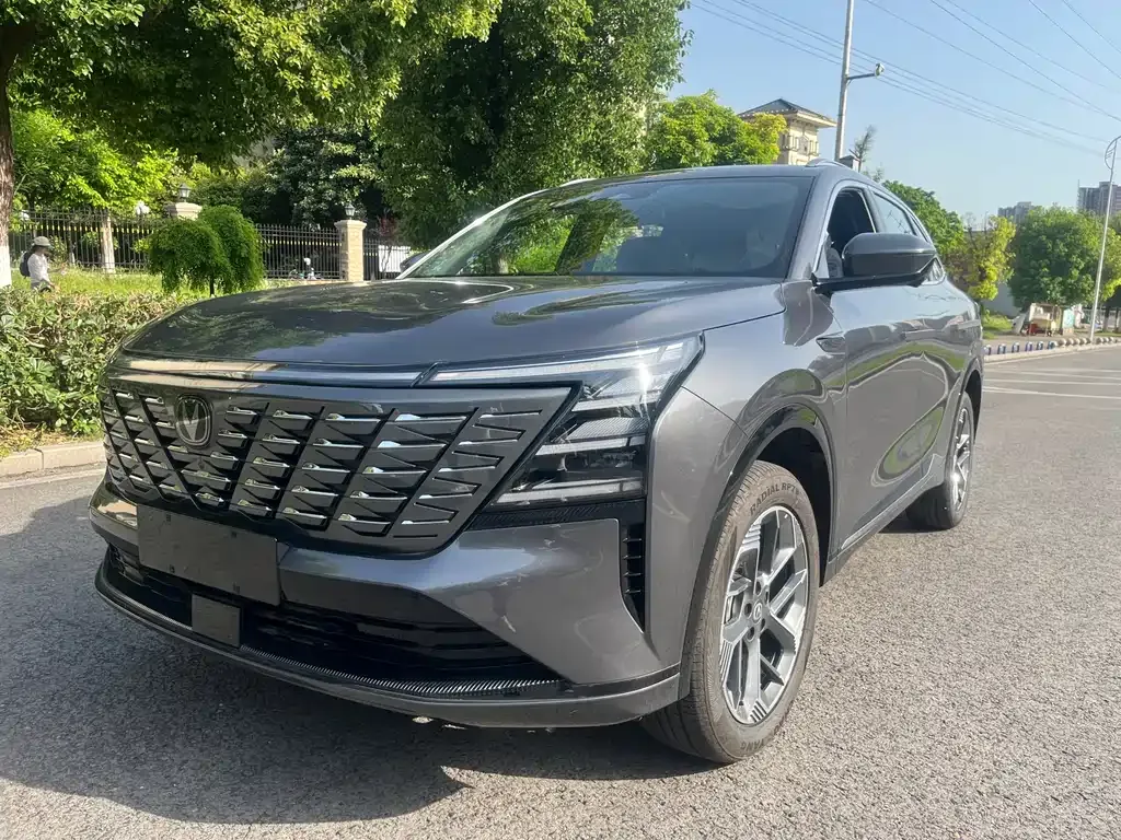 Changan CS75PLUS 2026 из CN, фото 1