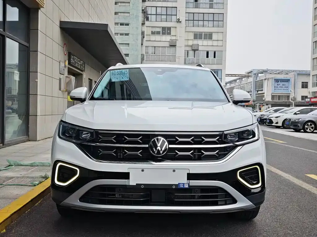 Volkswagen Tayron 2023 из CN, фото 2