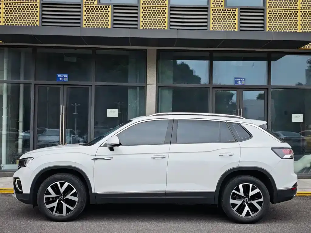 Volkswagen Tayron 2023 из CN, фото 7