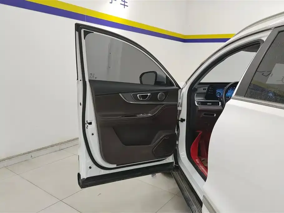 Chery Tiggo 8 PRO — фото 10
