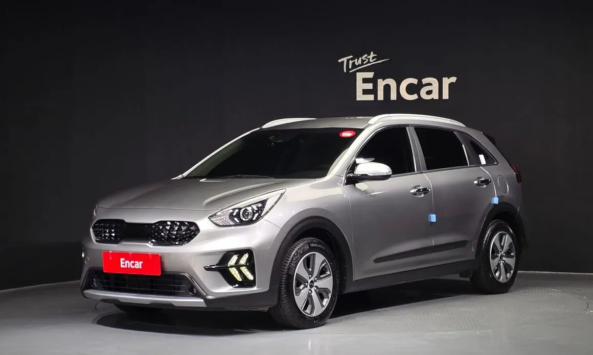 Kia Niro — фото 1