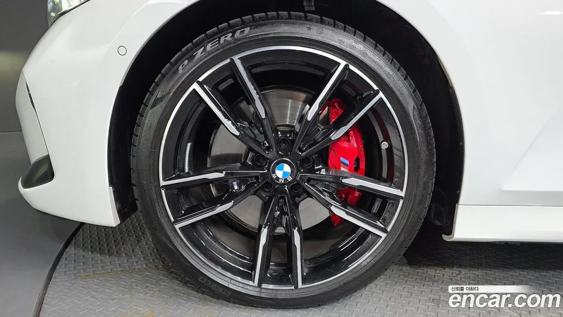 BMW 3-Series 2025 из KR, фото 6