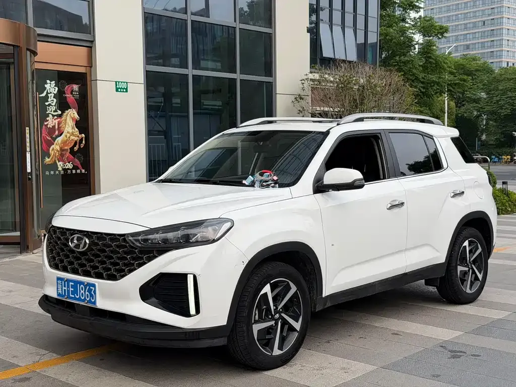 Hyundai ix35 — фото 1