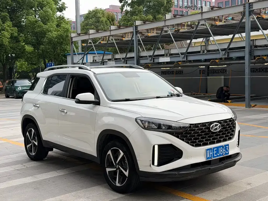 Hyundai ix35 — фото 10