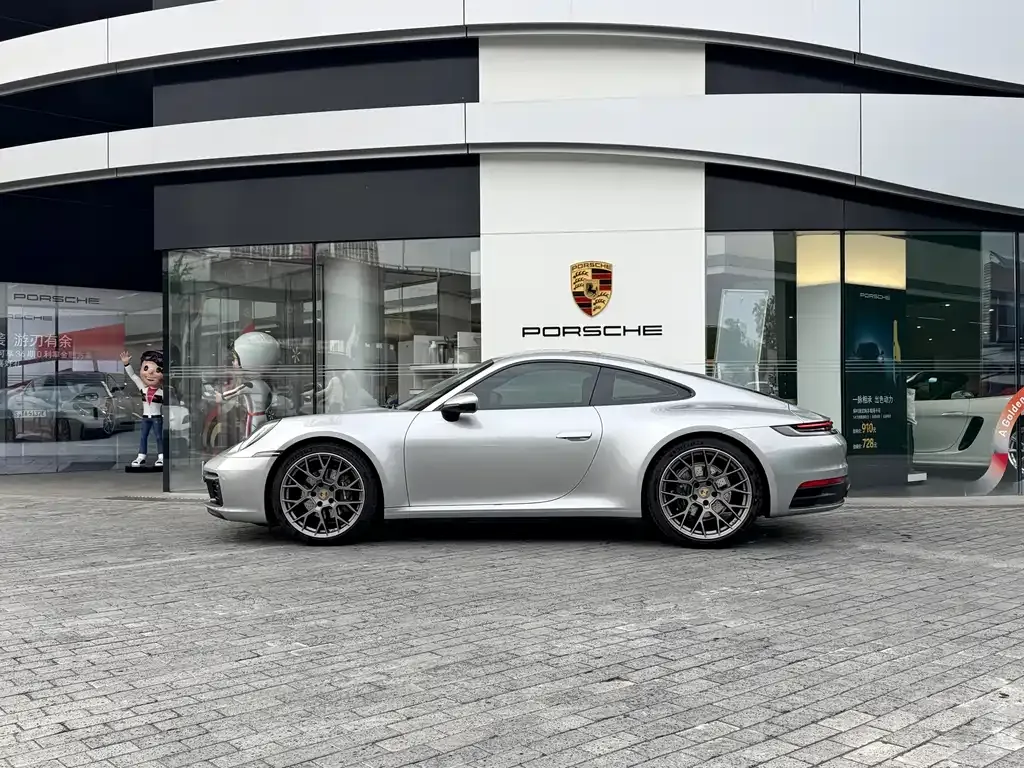 Porsche 911 2024 из CN, фото 7