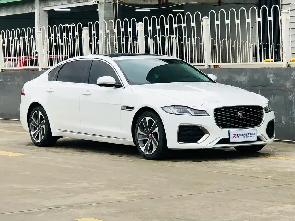 Jaguar XFL 2023 из CN, фото 8