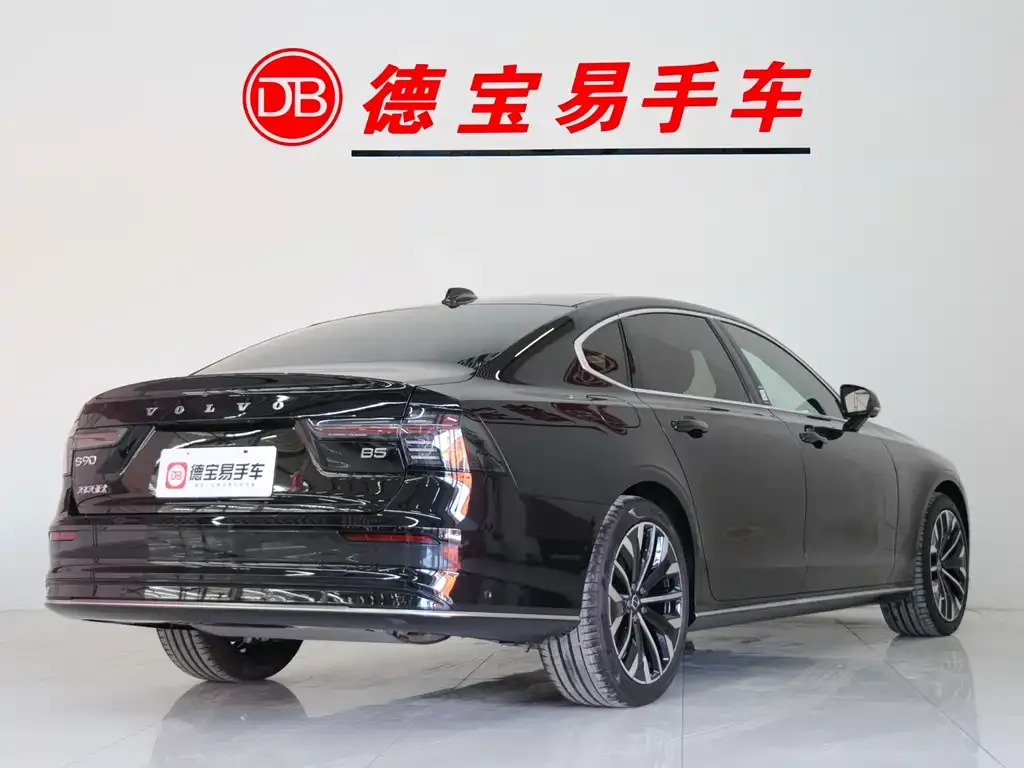Volvo S90 2026 из CN, фото 3