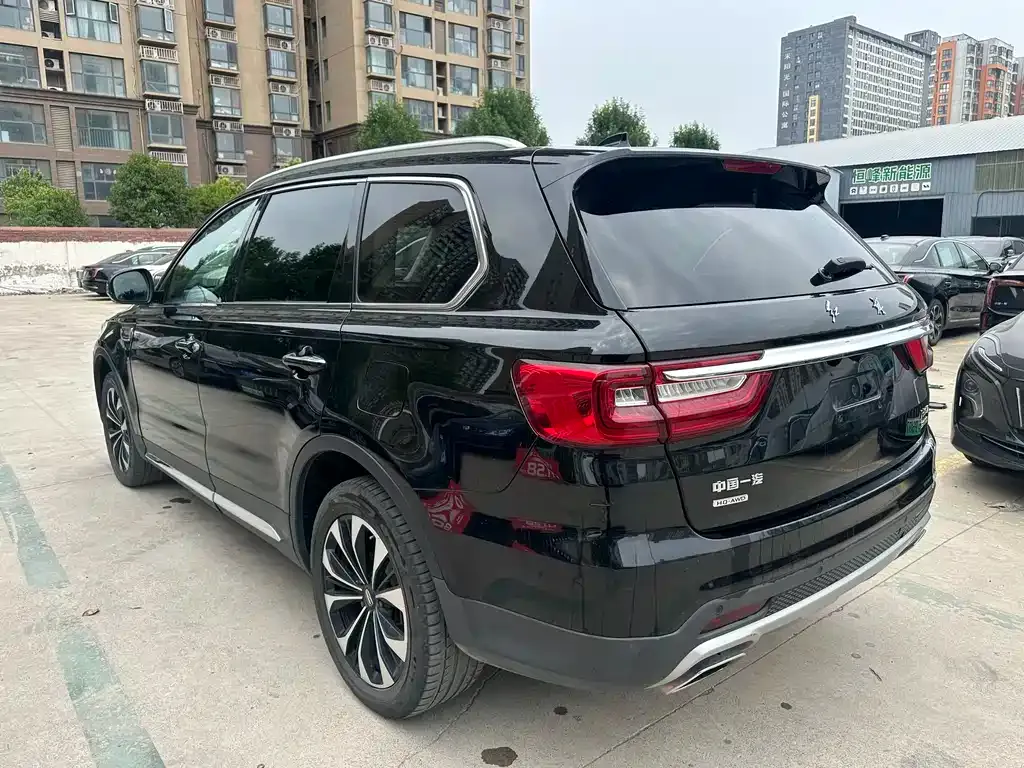 Hongqi HS7 — фото 10