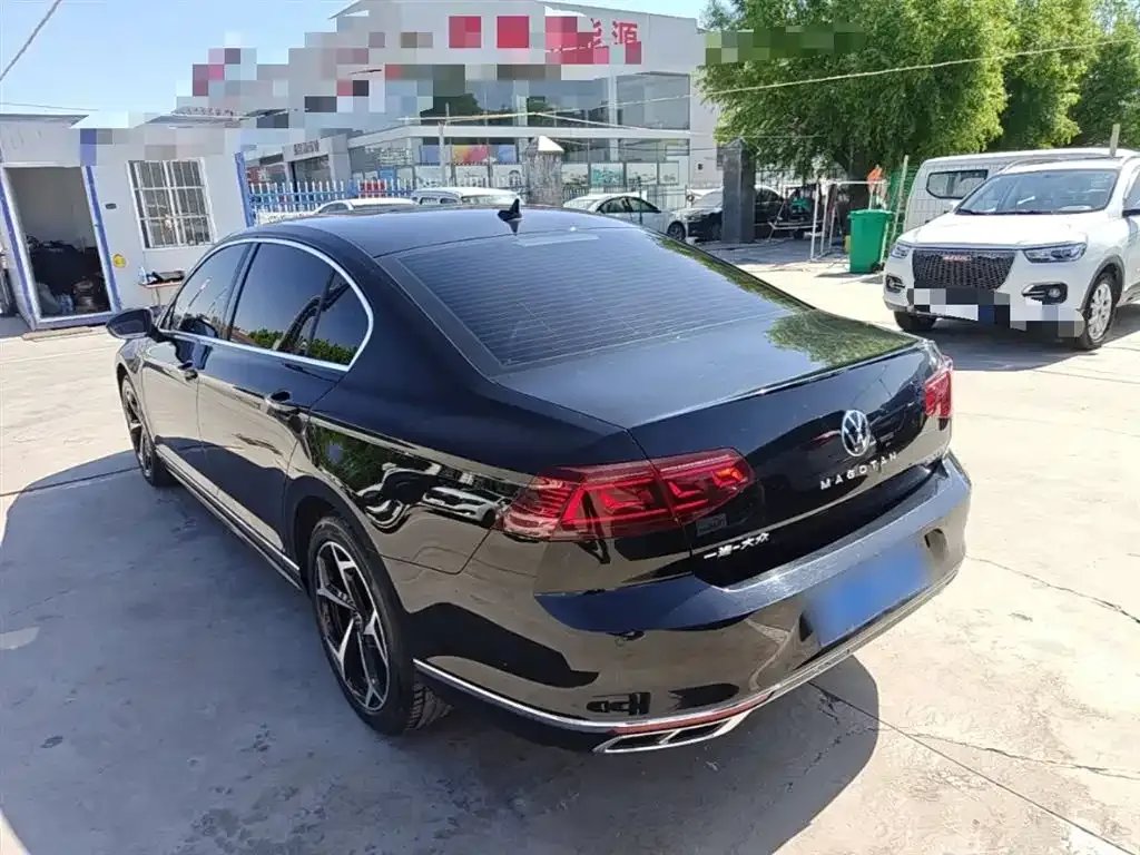 Volkswagen Magotan 2023 из CN, фото 4