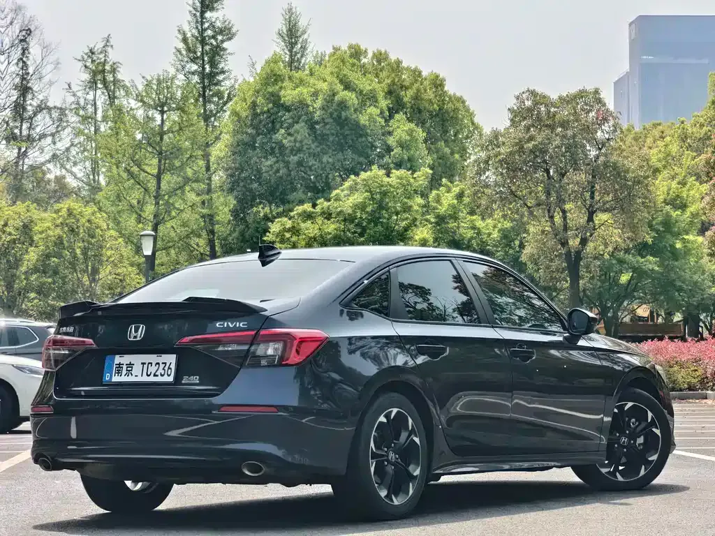 Honda Civic — фото 9