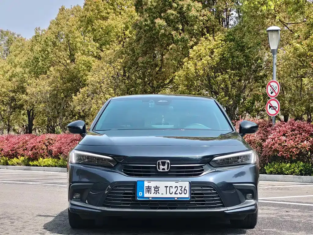 Honda Civic — фото 7