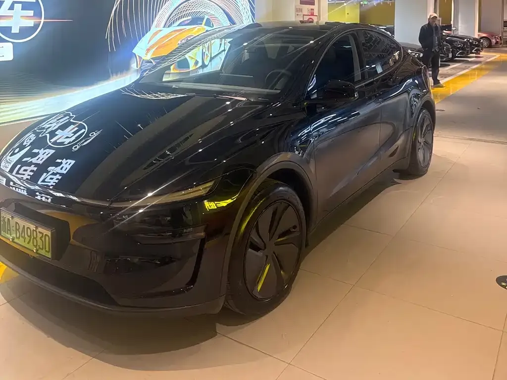 Tesla Model Y 2026 из CN, фото 1