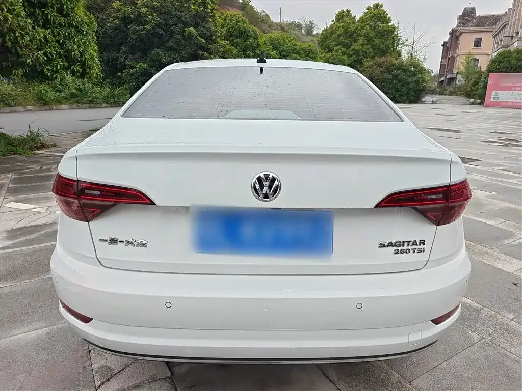 Volkswagen Sagitar 2022 из CN, фото 4