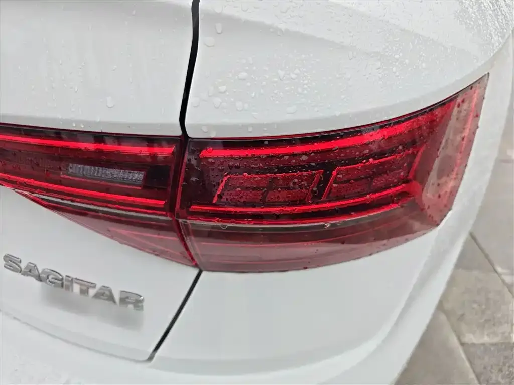 Volkswagen Sagitar 2022 из CN, фото 2