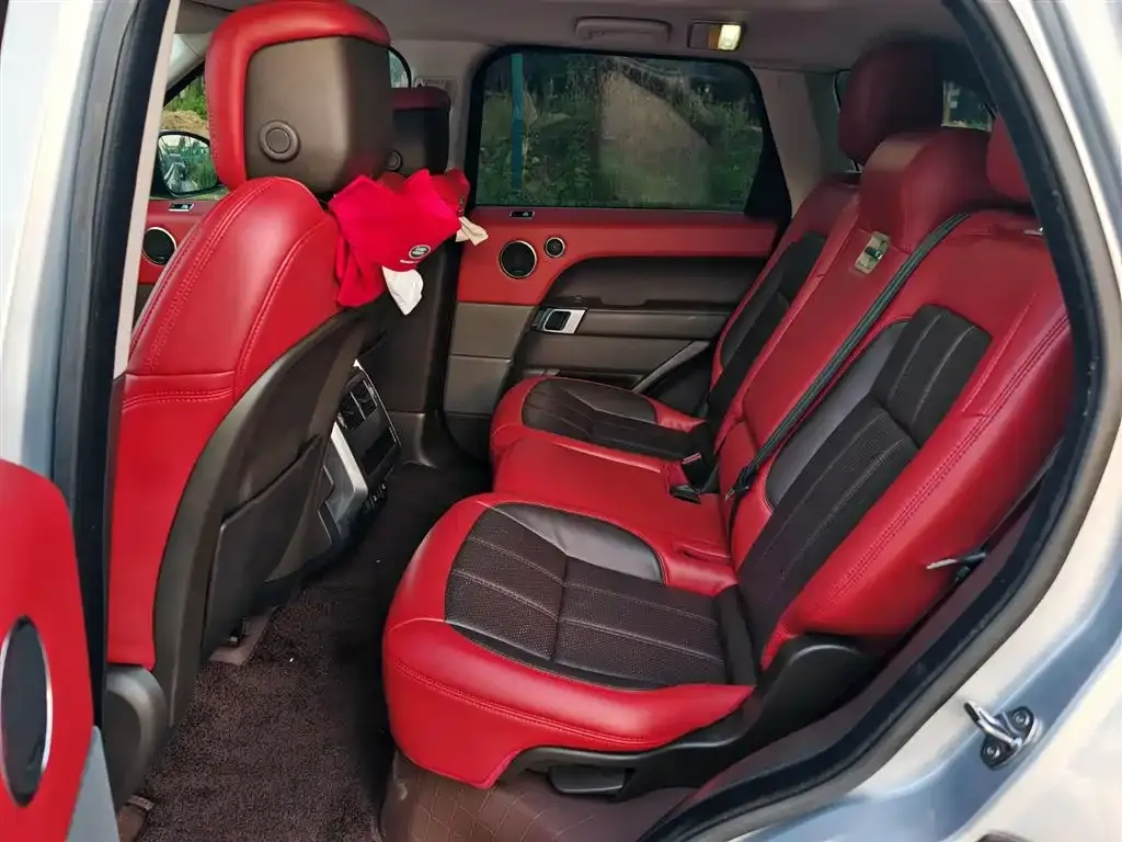 Land Rover Sport PHEV 2021 из CN, фото 3