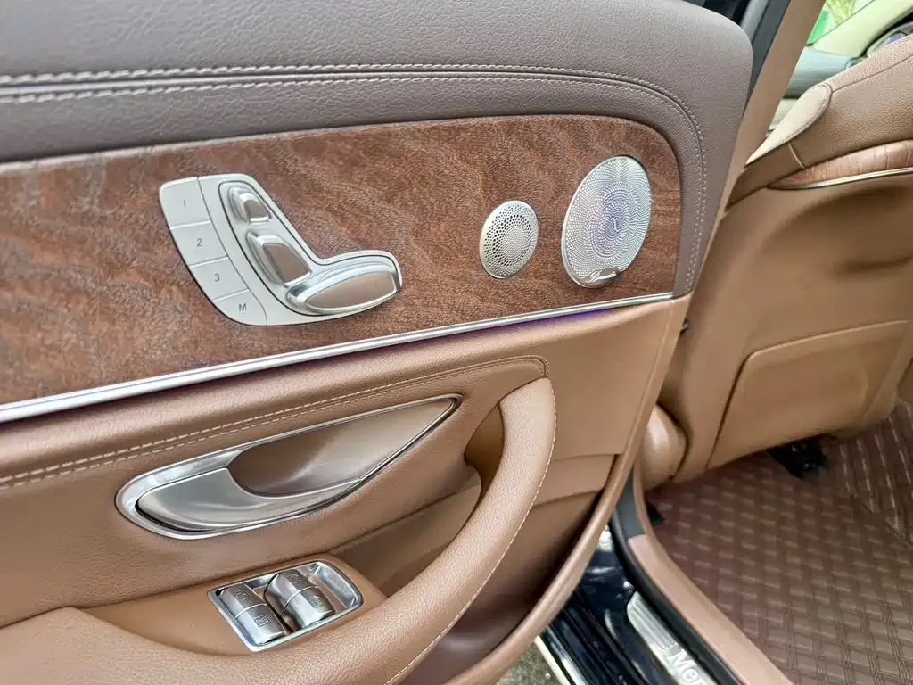 Mercedes-Benz E-Class 2023 из CN, фото 8
