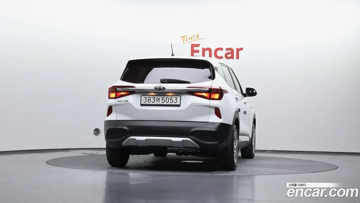 Kia Seltos 2022 из KR, фото 2
