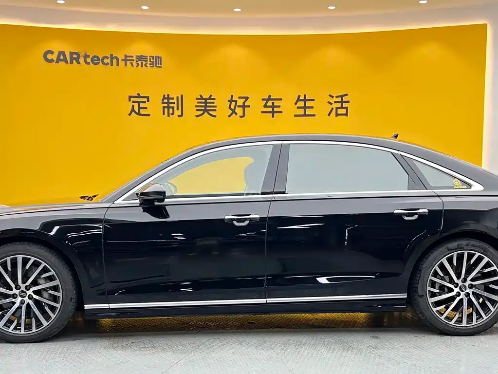 Audi A8 — фото 3