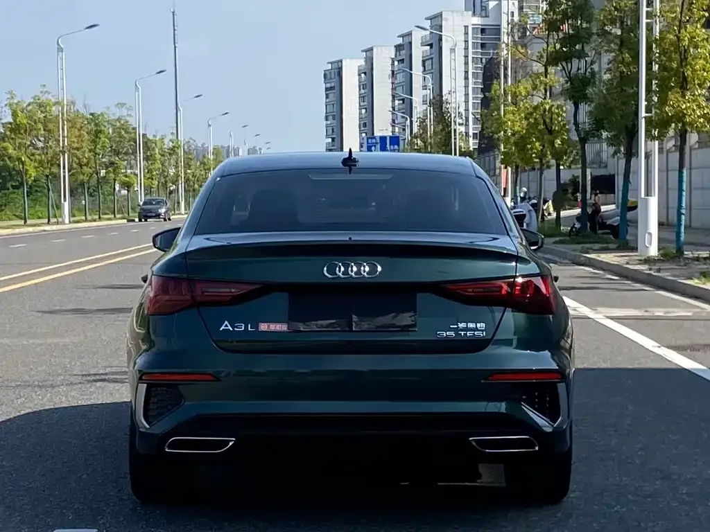 Audi A3 — фото 2