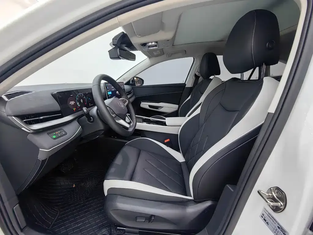 Volkswagen Sagitar 2026 из CN, фото 6