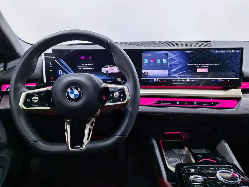 BMW 5 Series 2025 из CN, фото 6