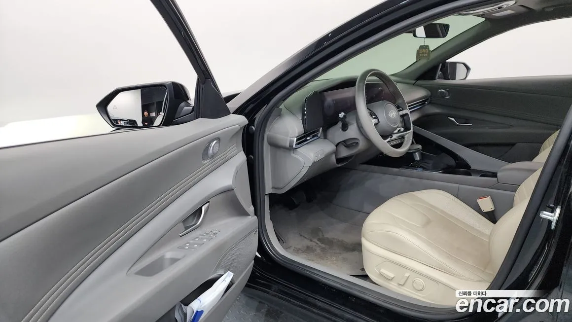 Hyundai AVANTE — фото 9