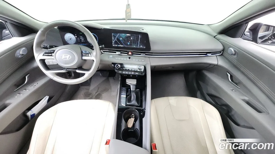 Hyundai AVANTE — фото 4