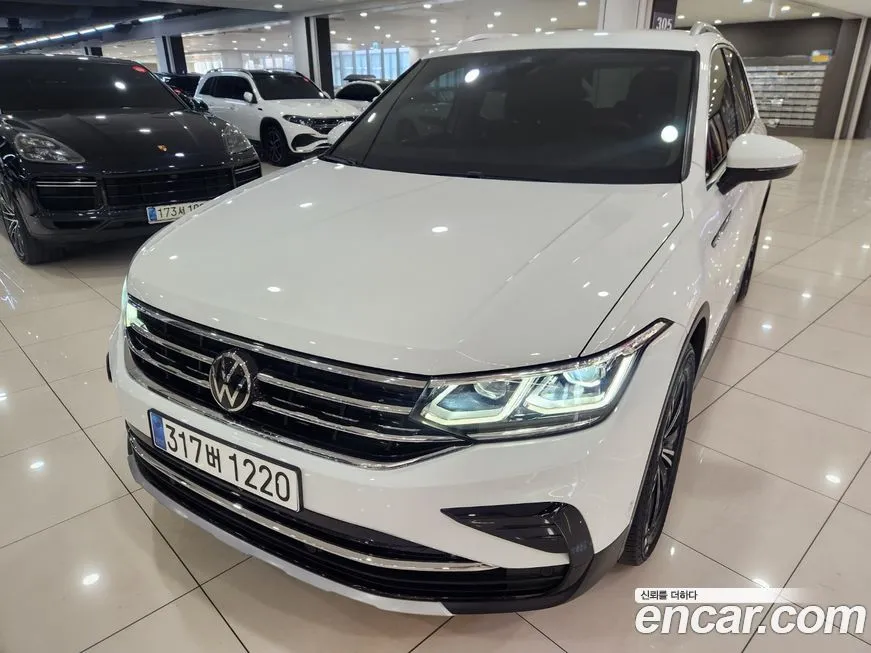 Volkswagen Tiguan — фото 1