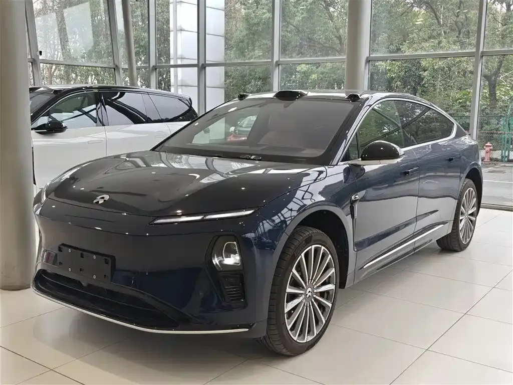 NIO ET9