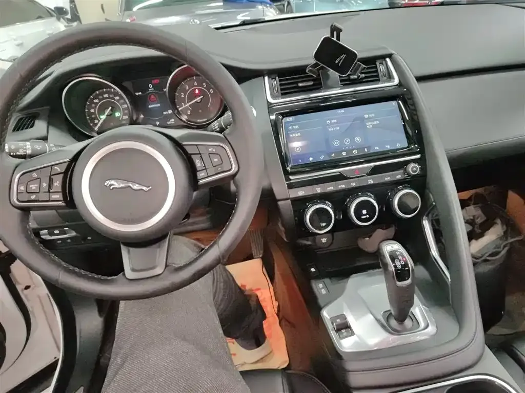 Jaguar E-PACE 2021 из CN, фото 7