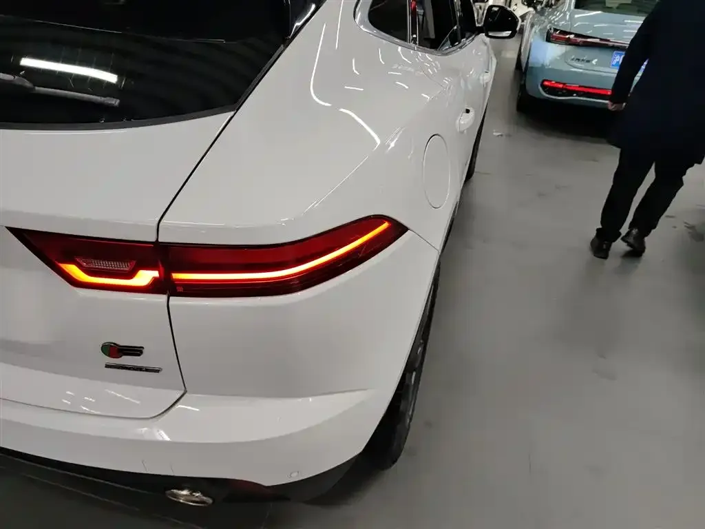 Jaguar E-PACE 2021 из CN, фото 8