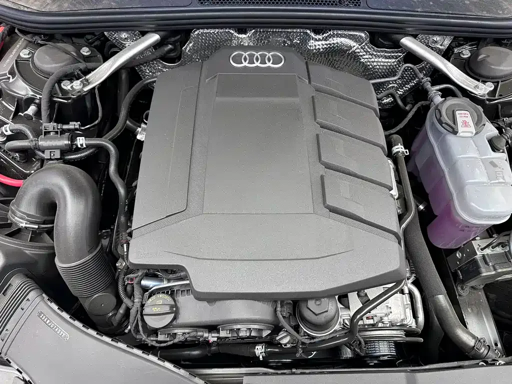 Audi A6L — фото 5
