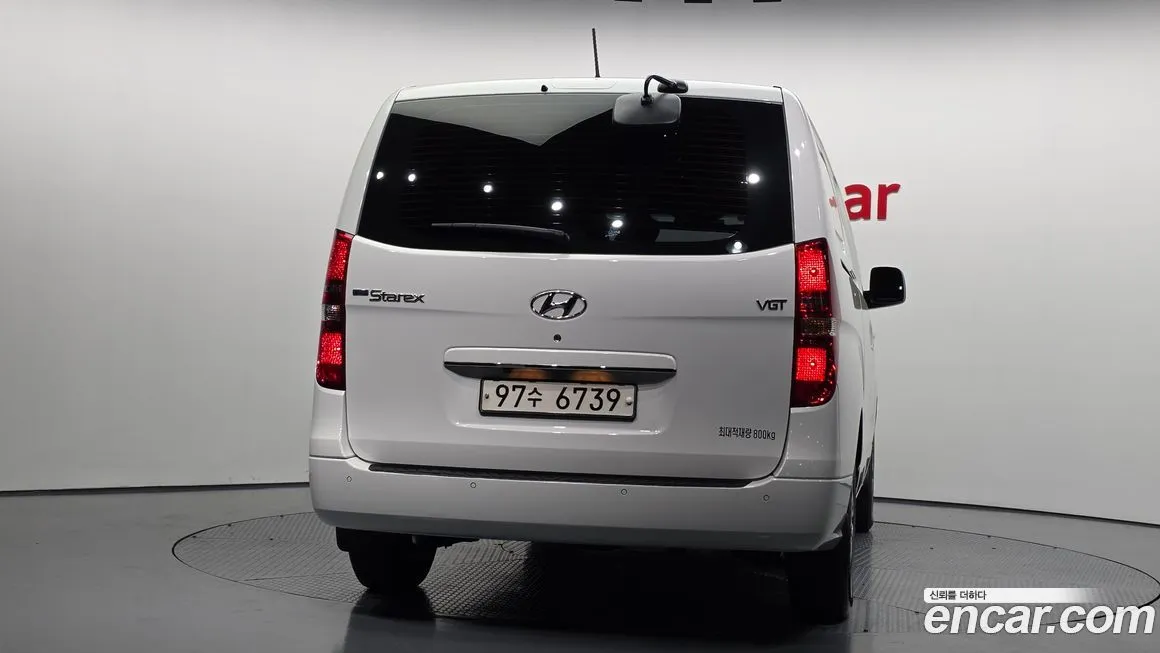 Hyundai Starex — фото 4
