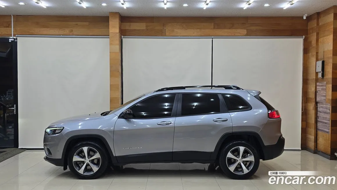 Jeep Cherokee 2022 из KR, фото 6
