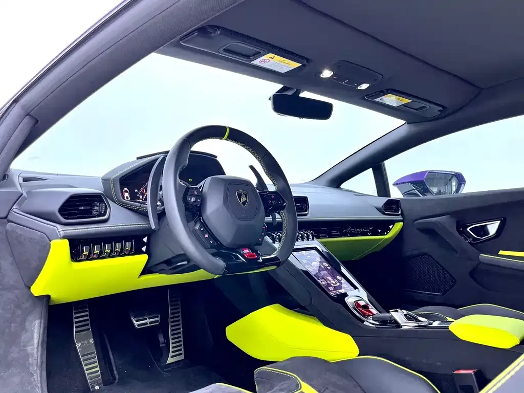 Lamborghini Huracan 2024 из CN, фото 5