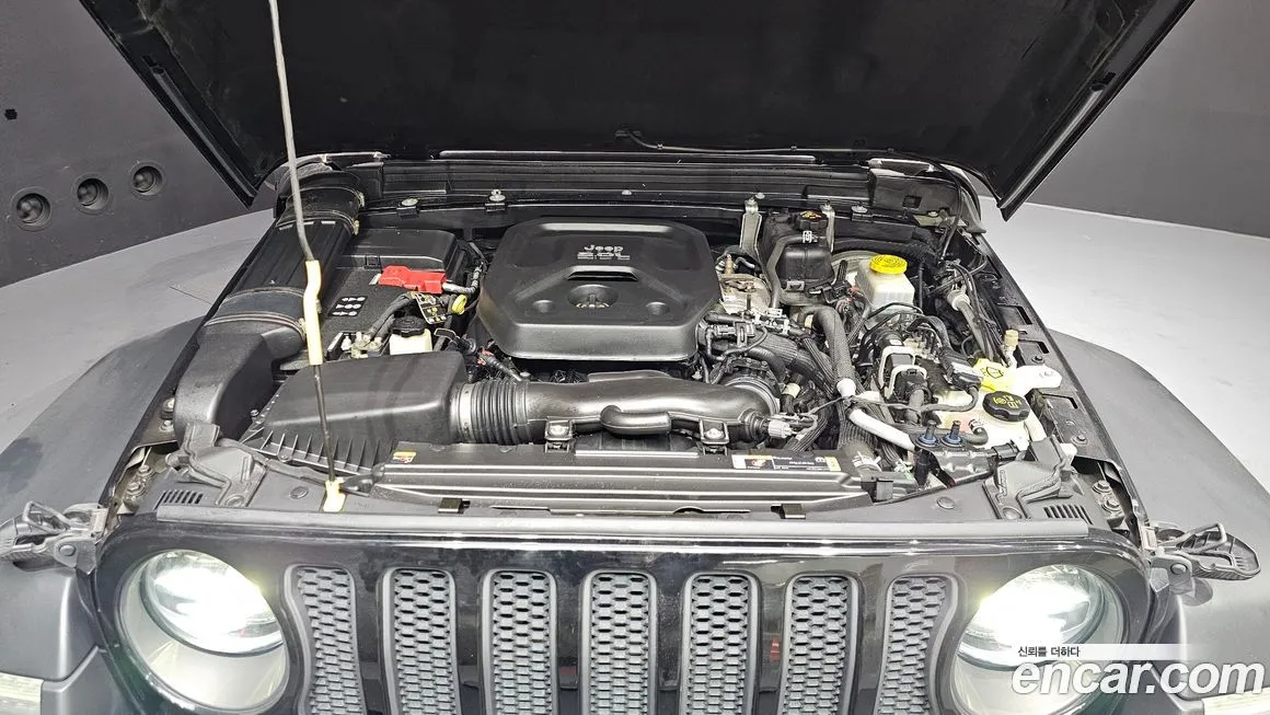 Jeep Wrangler — фото 4