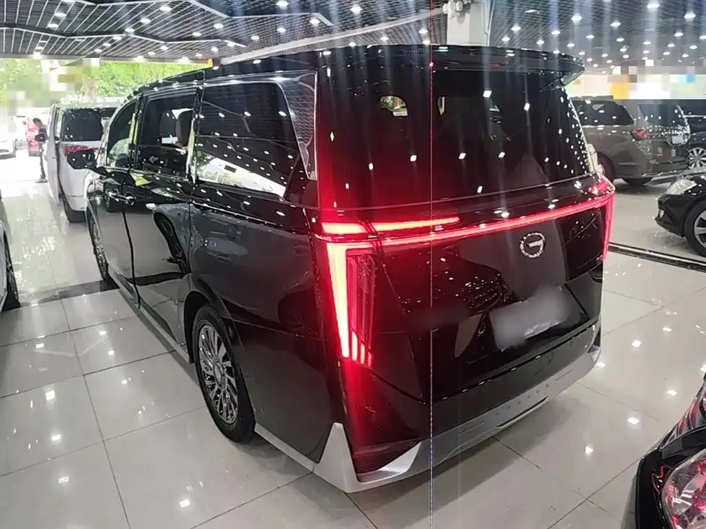 GAC Motor Trumpchi M8 — фото 10