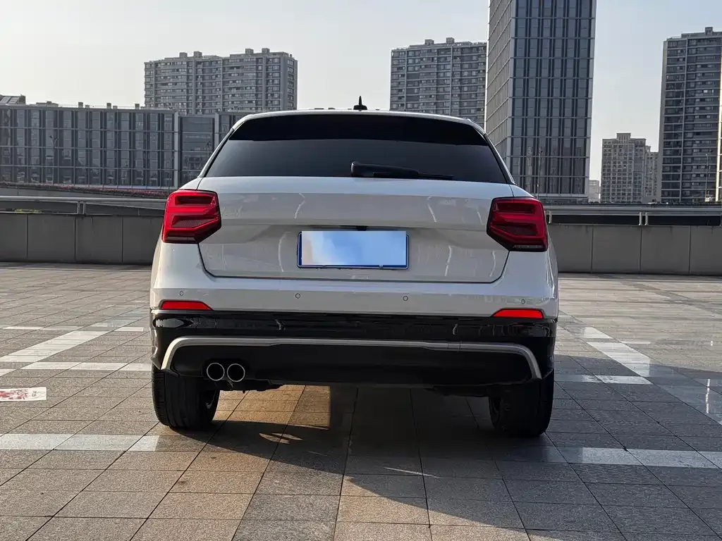 Audi Q2L 2021 из CN, фото 5