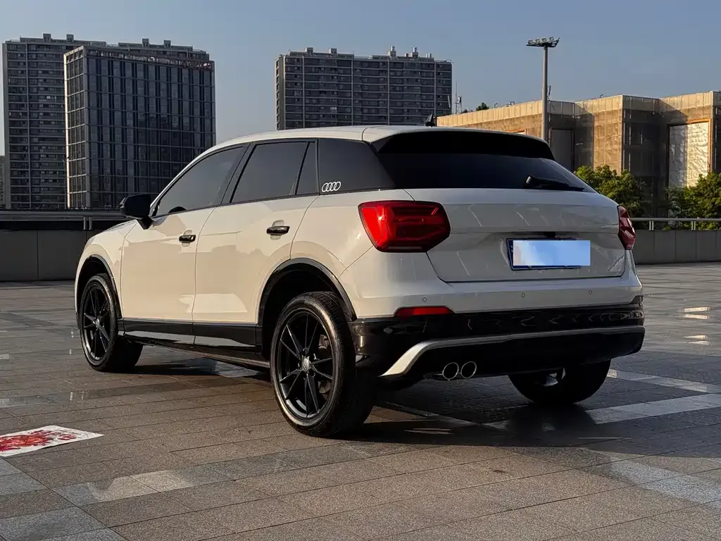 Audi Q2L 2021 из CN, фото 3