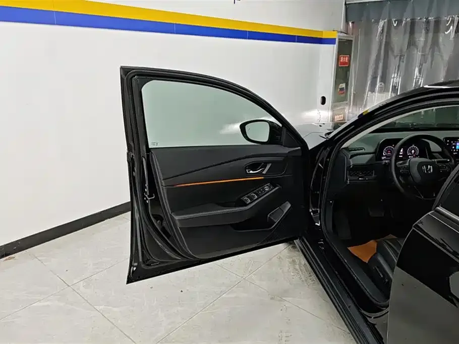 Honda Accord — фото 3
