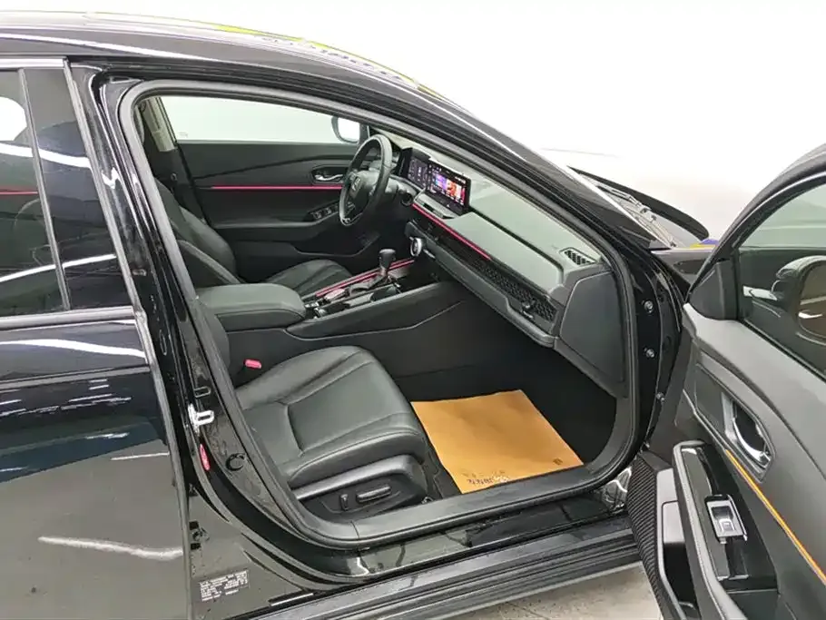 Honda Accord — фото 4