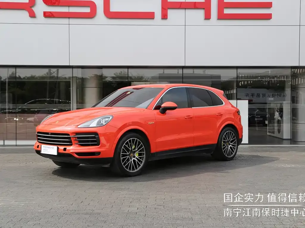 Porsche Cayenne Hybrid — фото 1