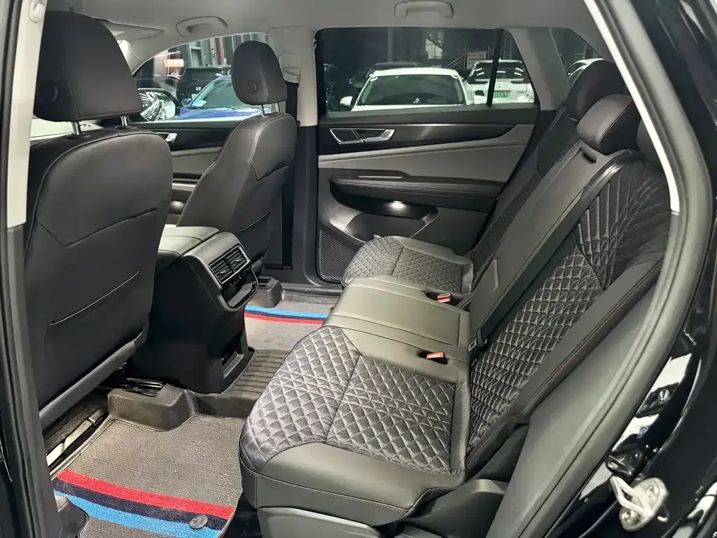 Volkswagen Teramont X 2024 из CN, фото 4