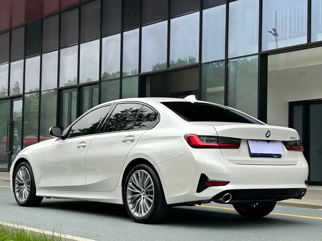 BMW 3 Series — фото 4
